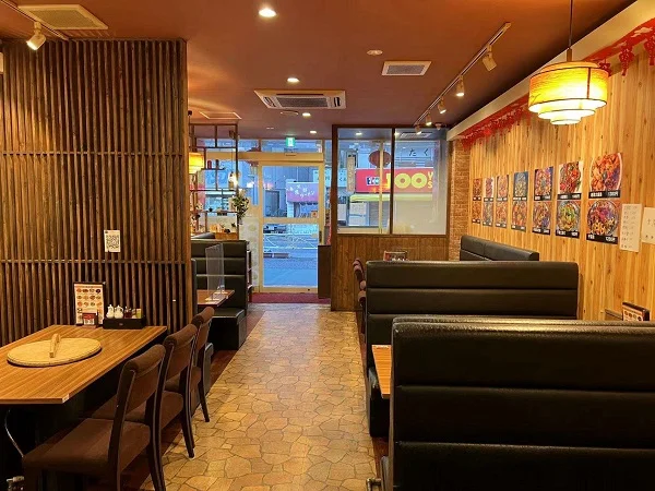 東あずまの居抜き店舗の内装