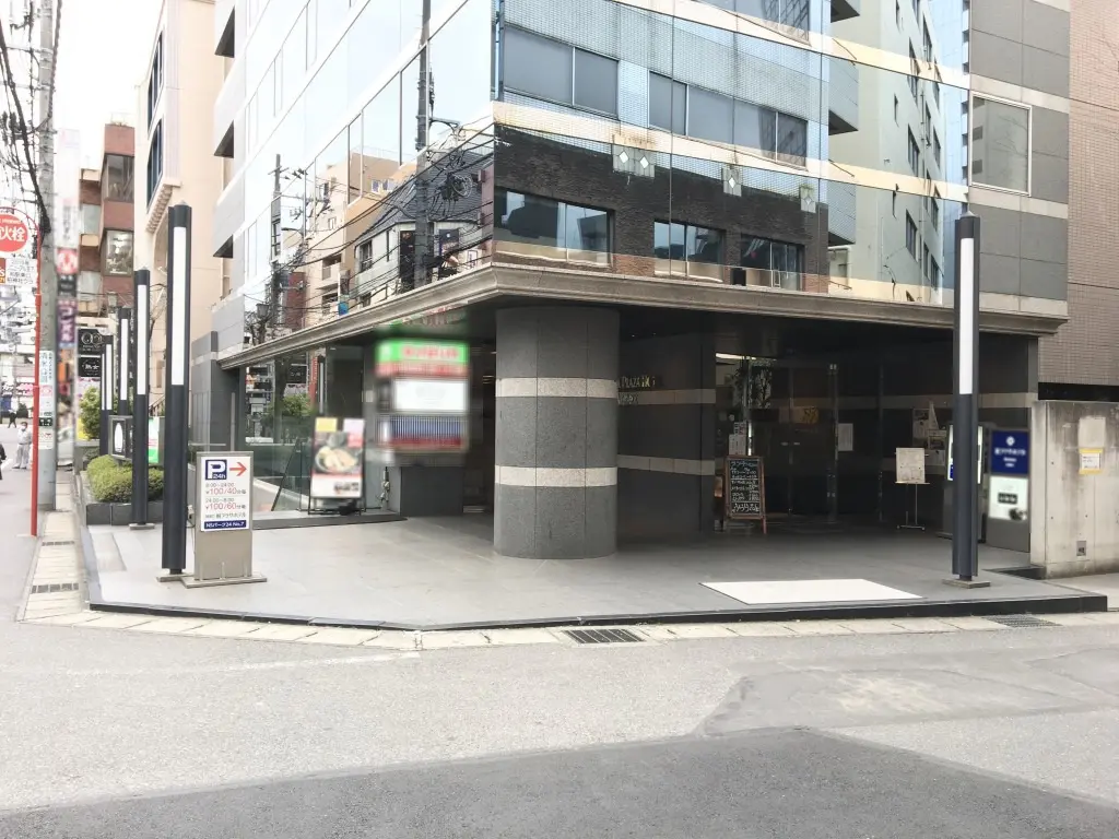柏の居抜き店舗の外観