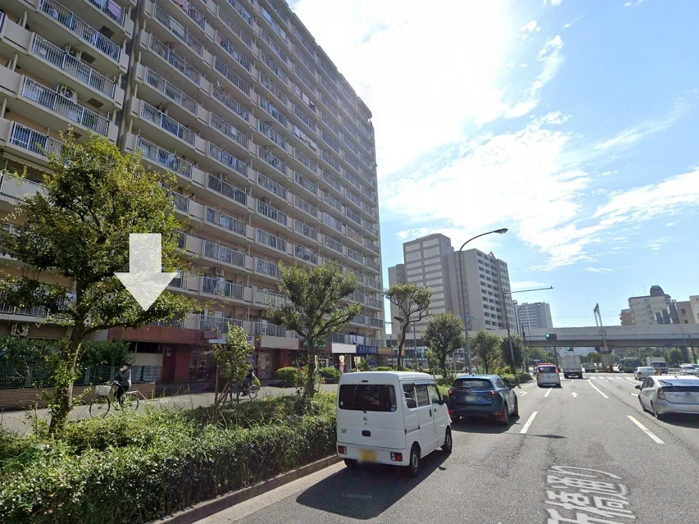 貸店舗(スケルトン)の外観