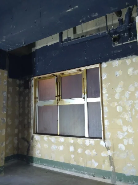 日ノ出町のスケルトン店舗物件の内装