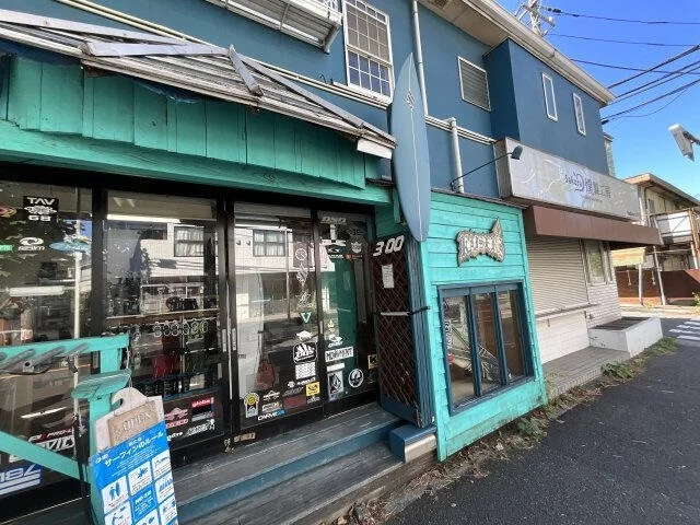 洋光台のスケルトン店舗物件の外観