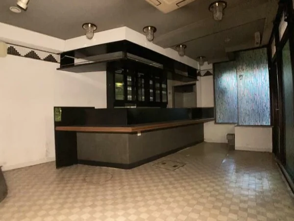 スナック・パブの居抜き物件の内装