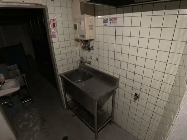 スナック・パブの居抜き物件の内装