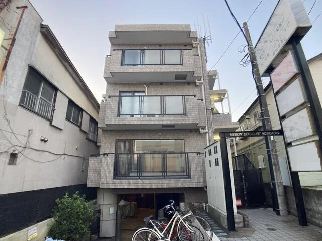 スナック・パブの居抜き物件の外観