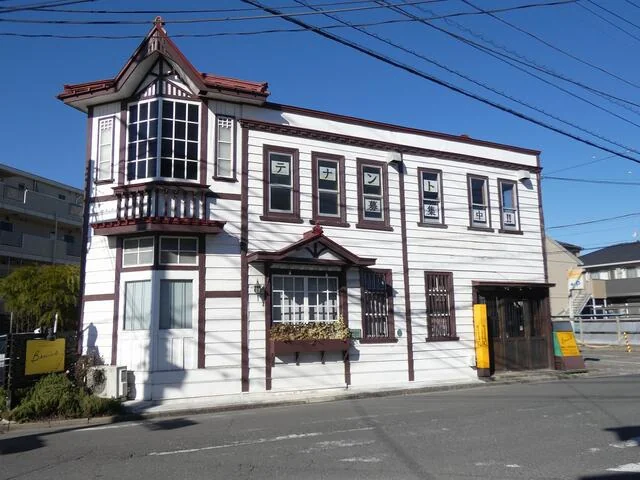 川越市の事務所仕様店舗物件の外観