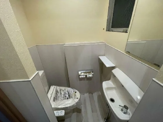 大門の事務所仕様物件の内装