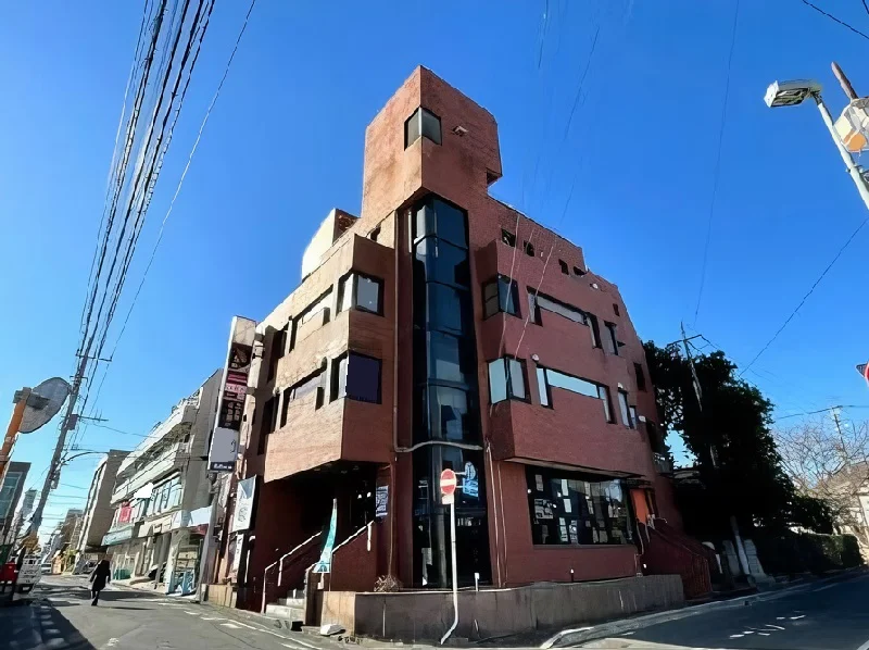 北小金のスケルトン物件の外観