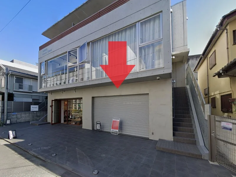 貸店舗(スケルトン)の外観