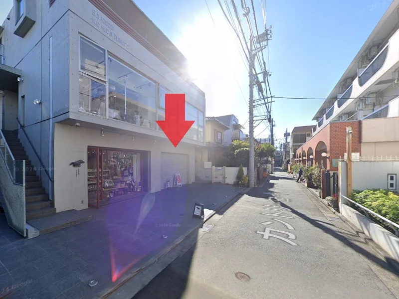 吉祥寺のスケルトン店舗物件の外観