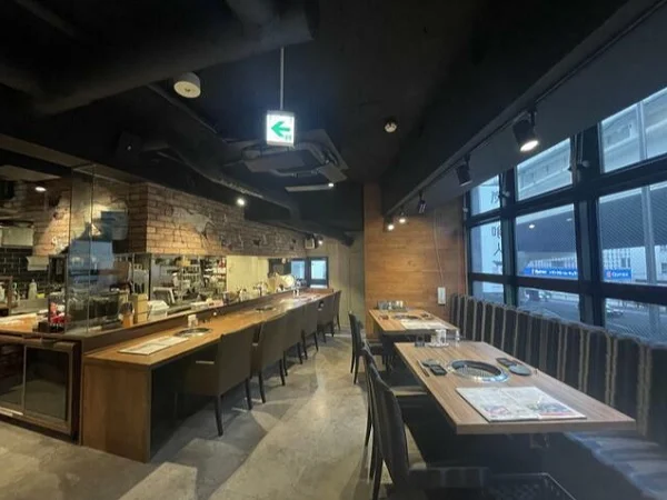 三軒茶屋の焼肉屋居抜きの内装