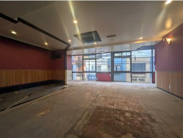 貸店舗(スケルトン)の内装