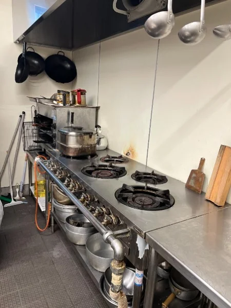 越谷の居抜き店舗の厨房