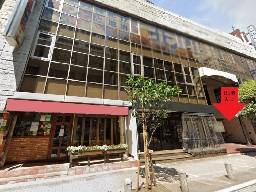 貸店舗(スケルトン)の外観