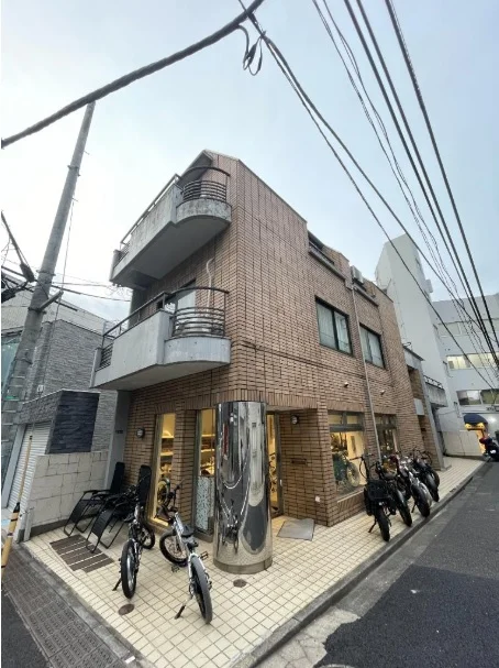 貸店舗(事務所仕様)の外観