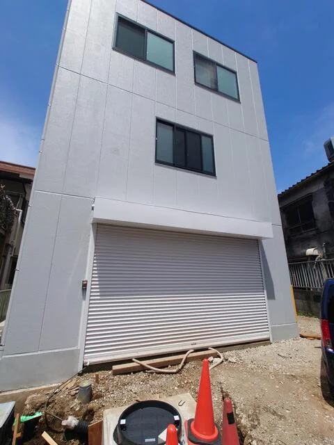 上板橋のスケルトン店舗物件の外観