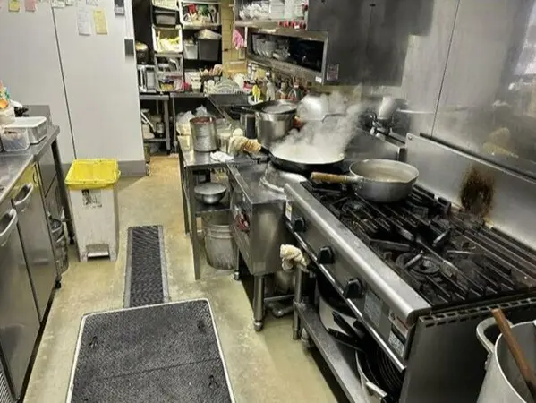 川口の居抜き店舗の厨房