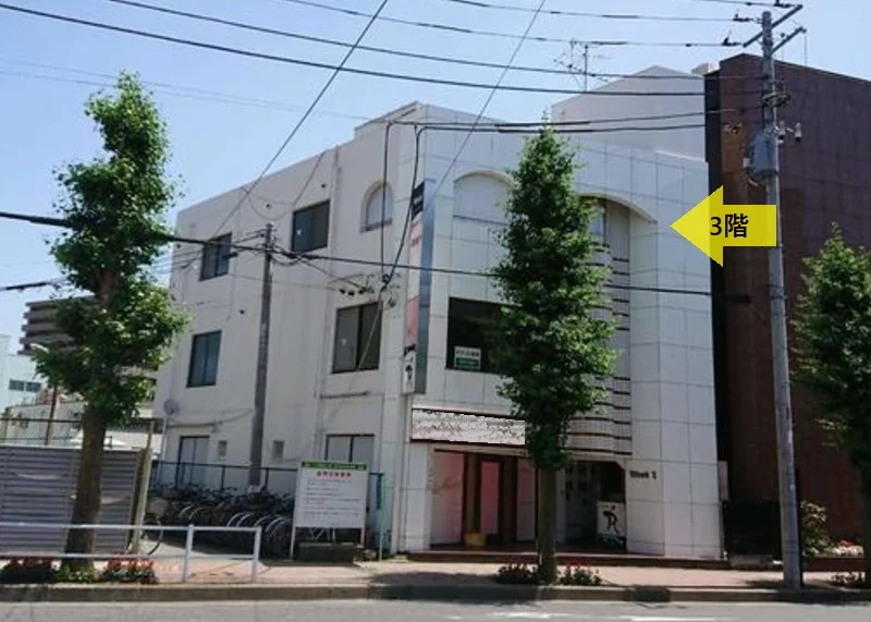 貸店舗(スケルトン)の外観