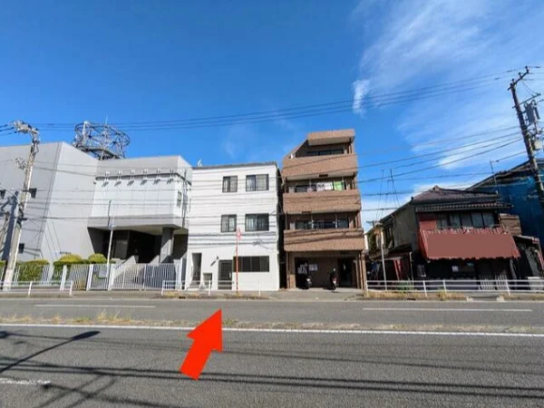 貸店舗(事務所仕様)の外観