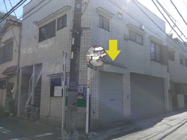 貸店舗(事務所仕様)の外観