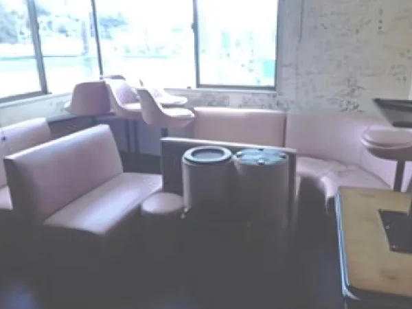 スナック・パブの居抜き物件の内装