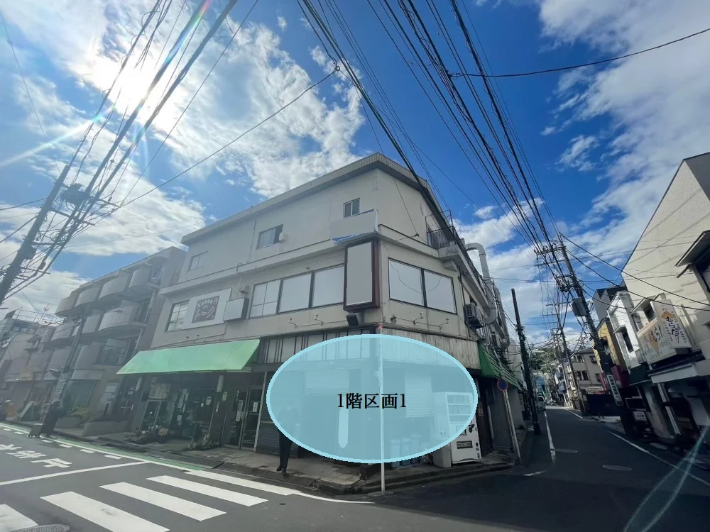 貸店舗(スケルトン)の外観