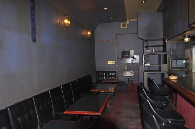 ひばりヶ丘の居酒屋居抜きの内装