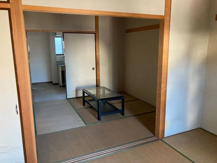 居酒屋の居抜き物件の内装