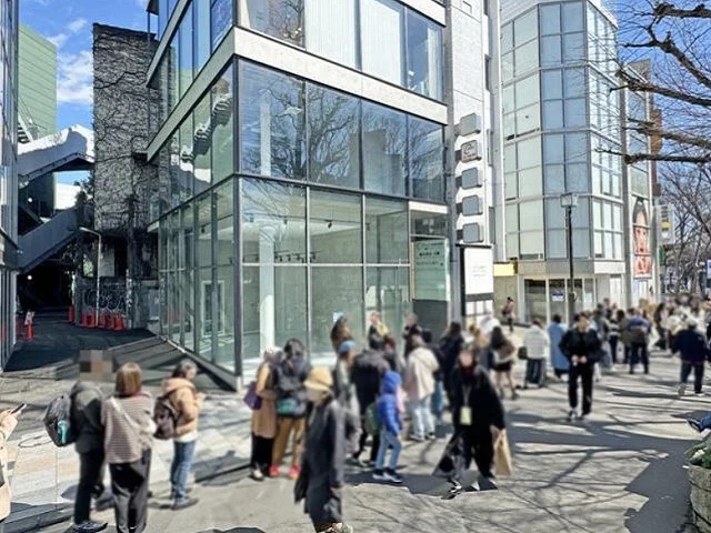 原宿のスケルトン店舗物件の外観