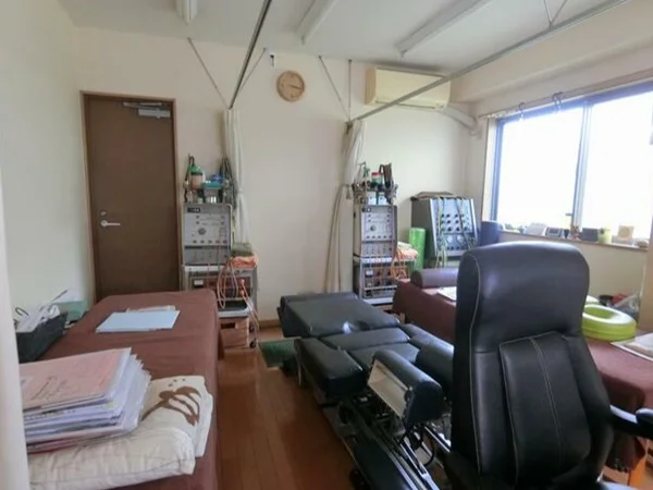 町屋の整体・マッサージ居抜きの内装