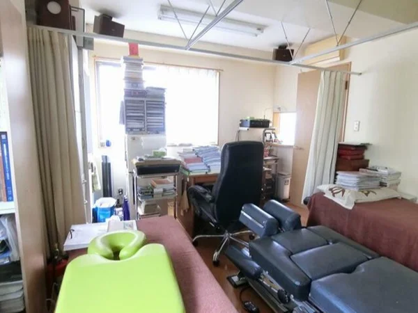 町屋の居抜き店舗の内装