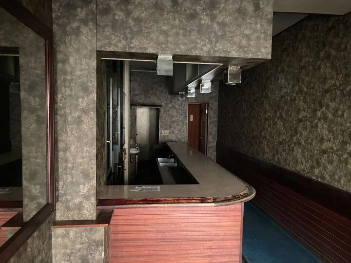 スナック・パブの居抜き物件の内装