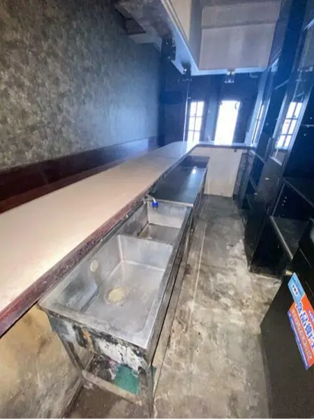 スナック・パブの居抜き物件の内装