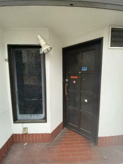 スナック・パブの居抜き物件のエントランス