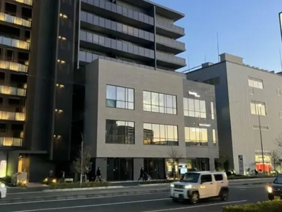 流山おおたかの森のスケルトン店舗物件の外観