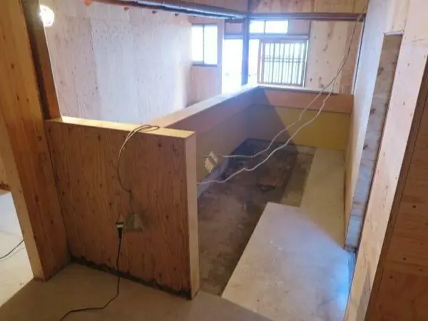 田原町の居酒屋居抜きの内装