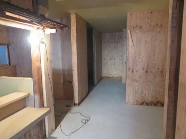 居酒屋の居抜き物件の内装