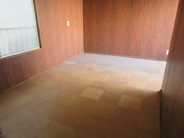 田原町の居抜き店舗の内装