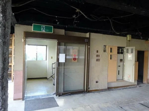 西葛西のスケルトン物件の内装