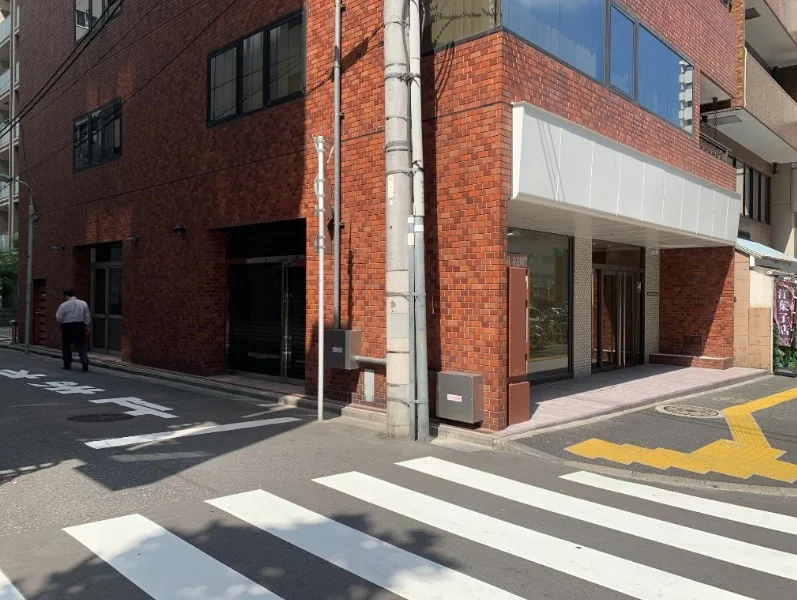 大崎広小路のスケルトン店舗物件の外観