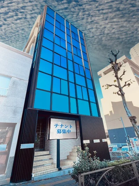 貸店舗(スケルトン)の外観