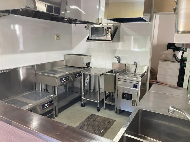 要町のラーメン居抜きの厨房