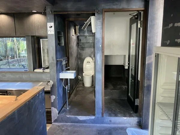 鎌倉の居酒屋居抜きの内装