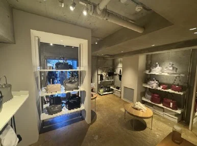 貸店舗(事務所仕様)の内装