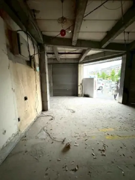 南砂町のスケルトン物件の内装