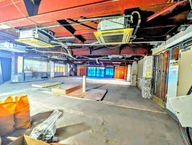 西大島のスケルトン物件の内装