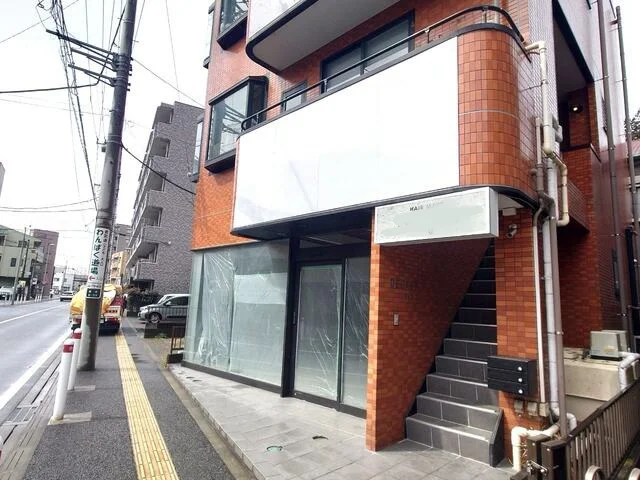 橋本のスケルトン店舗物件の外観