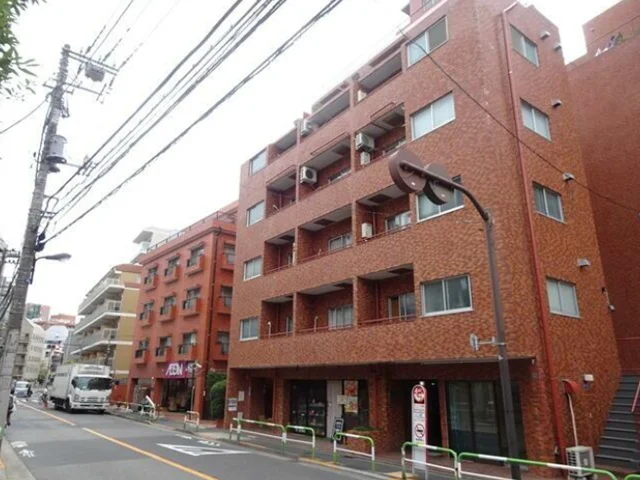 貸店舗(事務所仕様)の外観