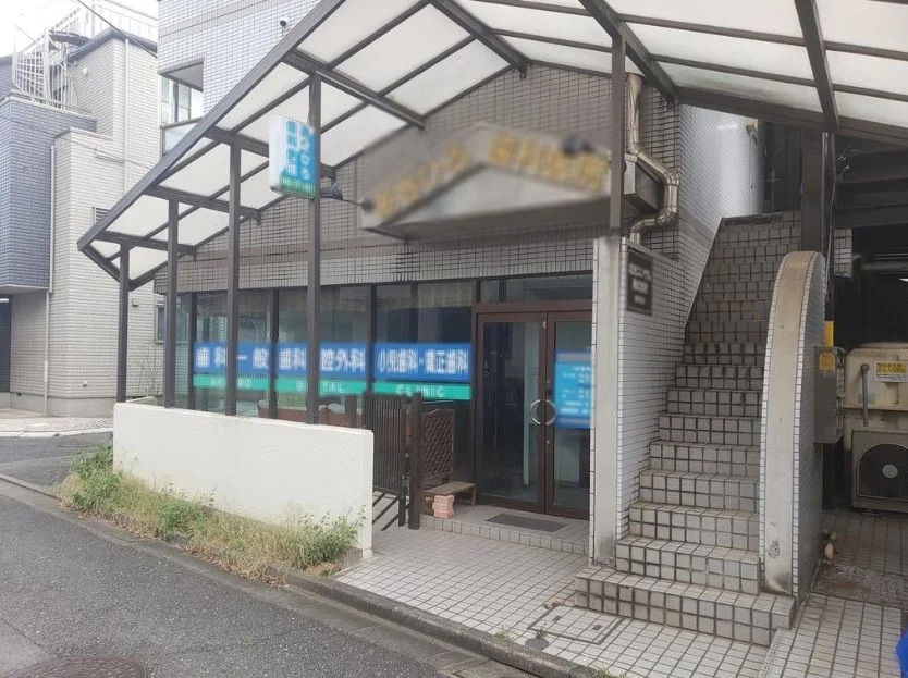 矢川の居抜き店舗の外観