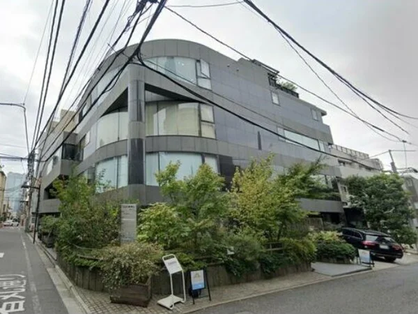 表参道の居抜き店舗の外観