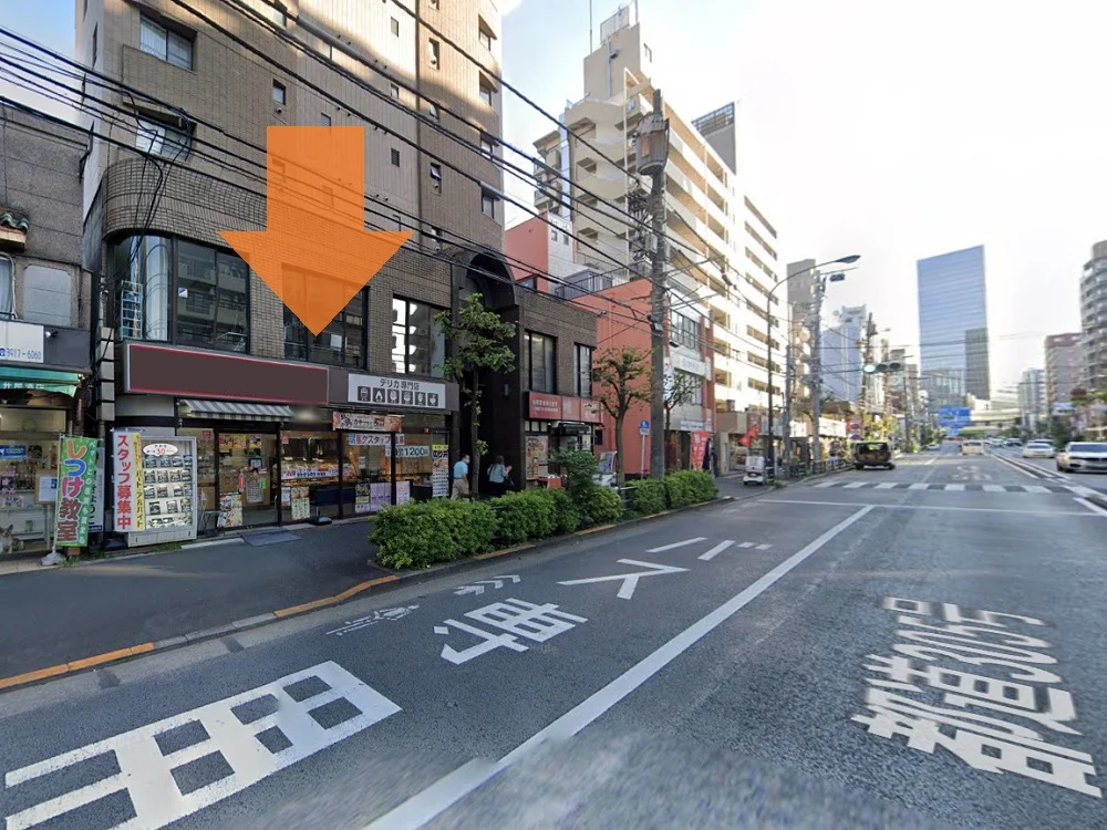 貸店舗(スケルトン)の外観